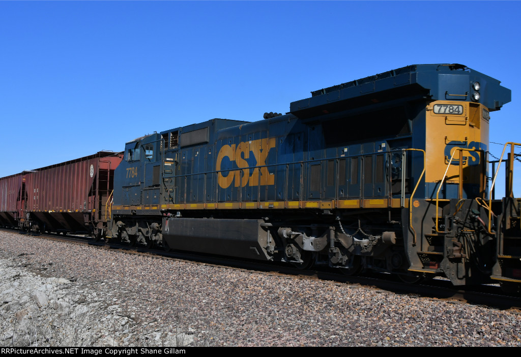 CSX 7784 Roster shot.